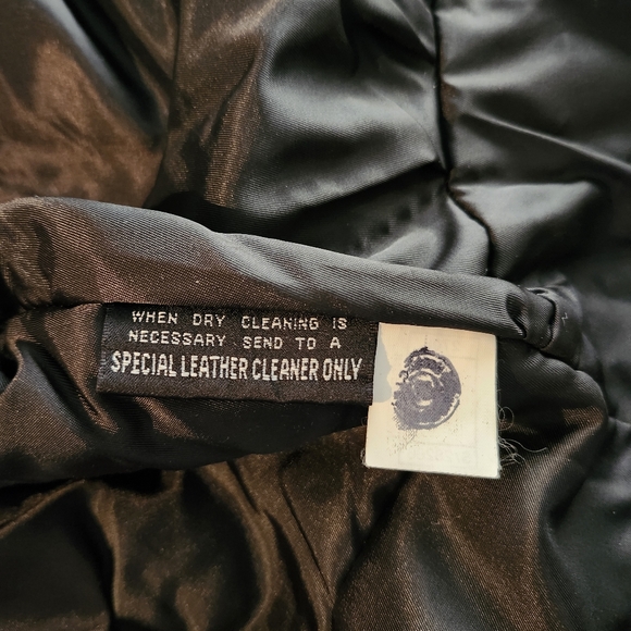 Ladies leather jacket - Picture 4 of 9